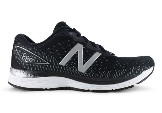 NEW BALANCE M880BK V9 4E MENS BLACK Black Mens Cushion Running Shoes