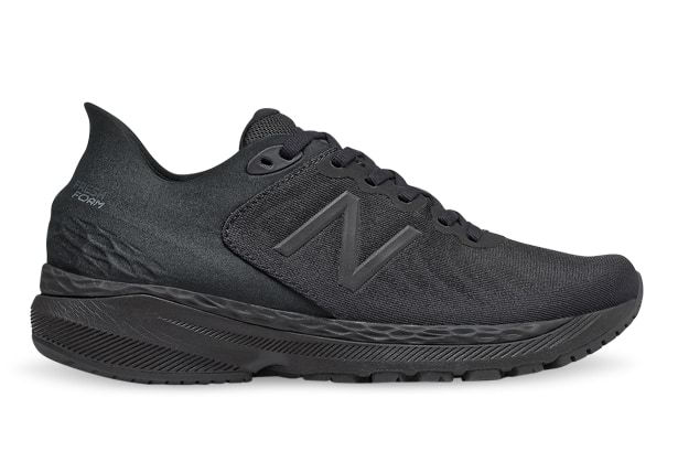 NEW BALANCE W860C V11 2E WOMENS TRIPLE BLACK The Athlete s Foot