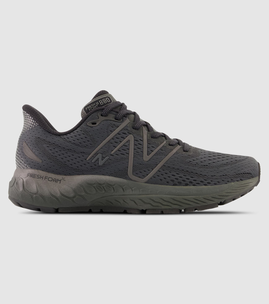 NEW BALANCE FF 880 V13 WOMENS BLACK The Athlete s Foot