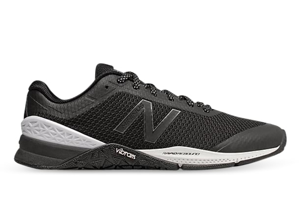 NEW BALANCE MINIMUS 40 MENS BLACK The Athlete s Foot