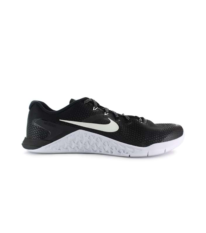 METCON 4 / MENS / BLACK WHITE