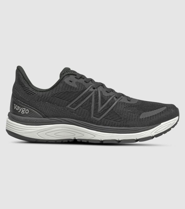 NEW BALANCE VAYGO V2 (2E WIDE) MENS