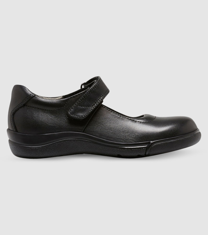 Clarks youth school outlet shoes