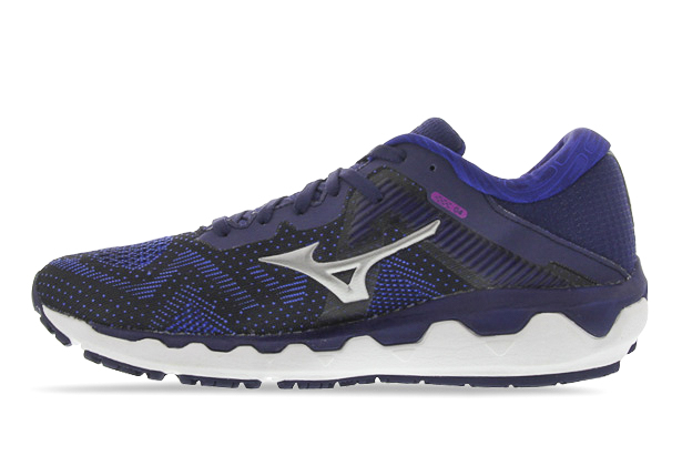 Mizuno wave hotsell horizon 4