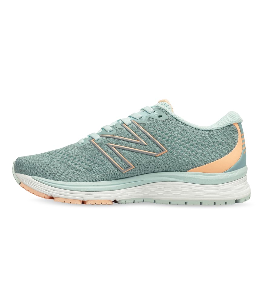 New balance hotsell solvi womens